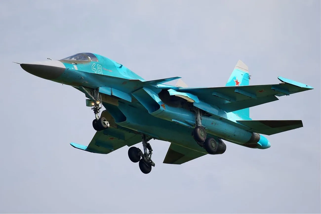 росія втратила понад 30 літаків Су-34 під час війни в Україні – британська розвідка