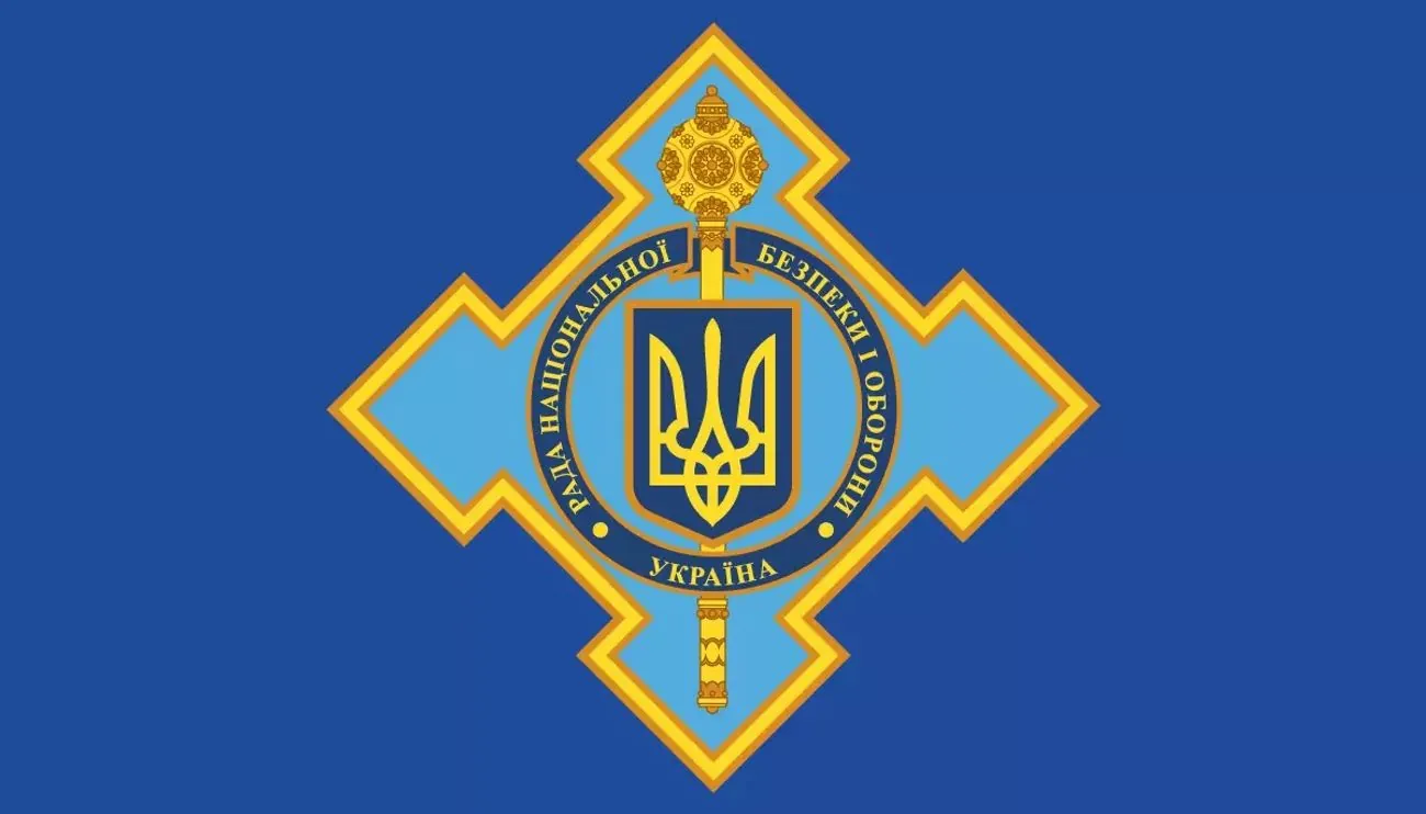 Зеленський схвалив продовження воєнного стану та мобілізації