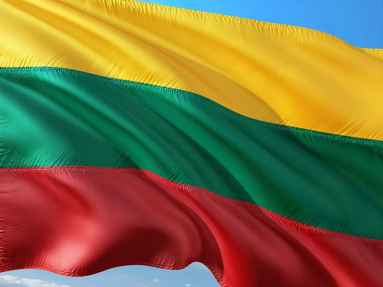 Литва оголосила безпольотну зону вздовж частини кордону з білоруссю після вторгнення дронів