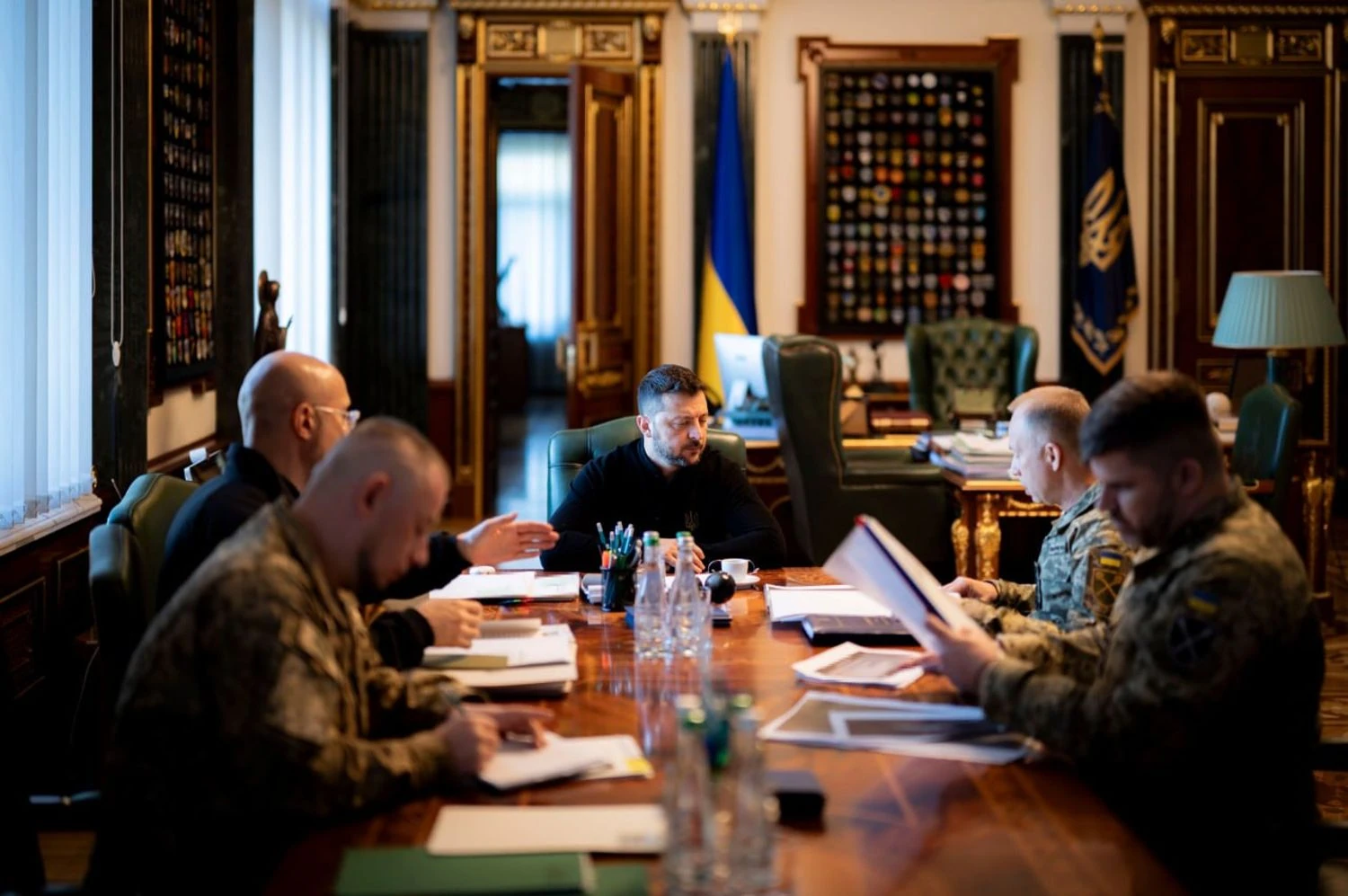 Зеленський: експорт зброї буде контрольований до кінця війни, основні напрямки - Європа, США, Близький Схід