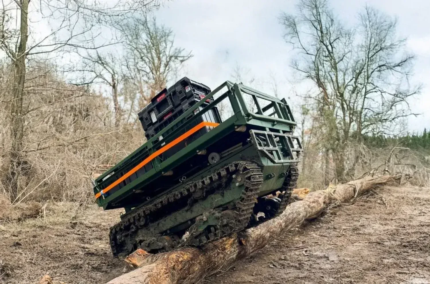 Операція “Гвер”: ЗСУ евакуювали пораненого бійця з ворожого тилу за допомогою робота