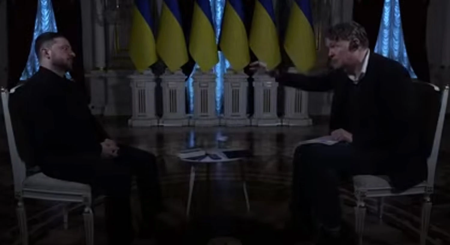 Під час інтерв’ю Зеленського The Guardian у Маріїнському палаці зникло світло