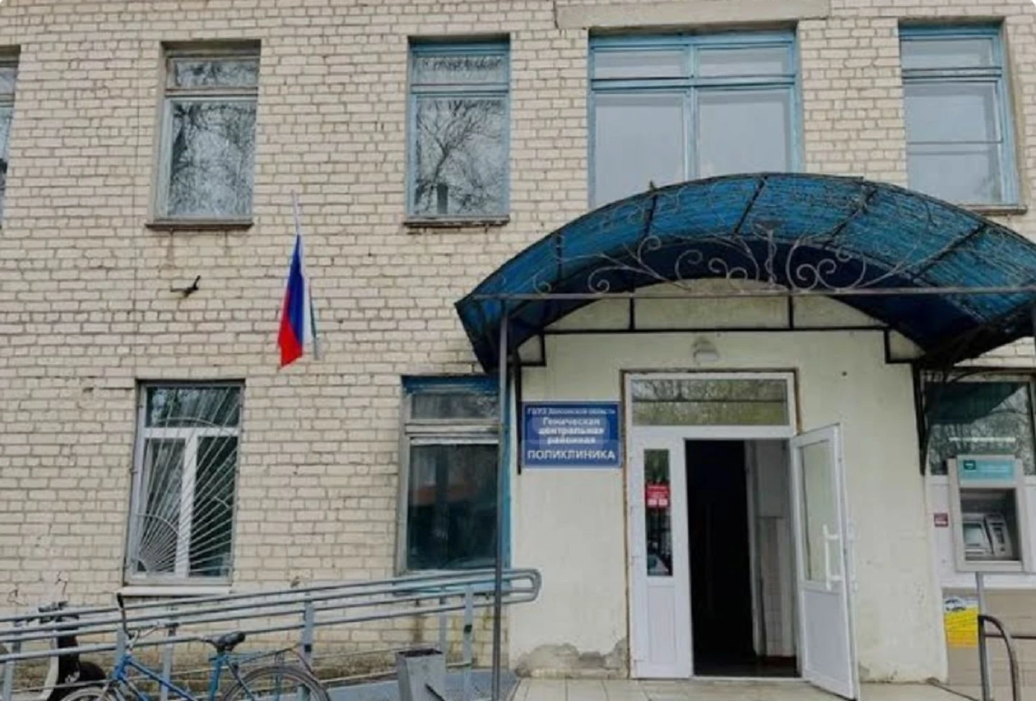 Окупанти на ТОТ Херсонщини відмовляють місцевим у лікуванні, медзаклади переповнені пораненими росіянами – “ОТПОР”