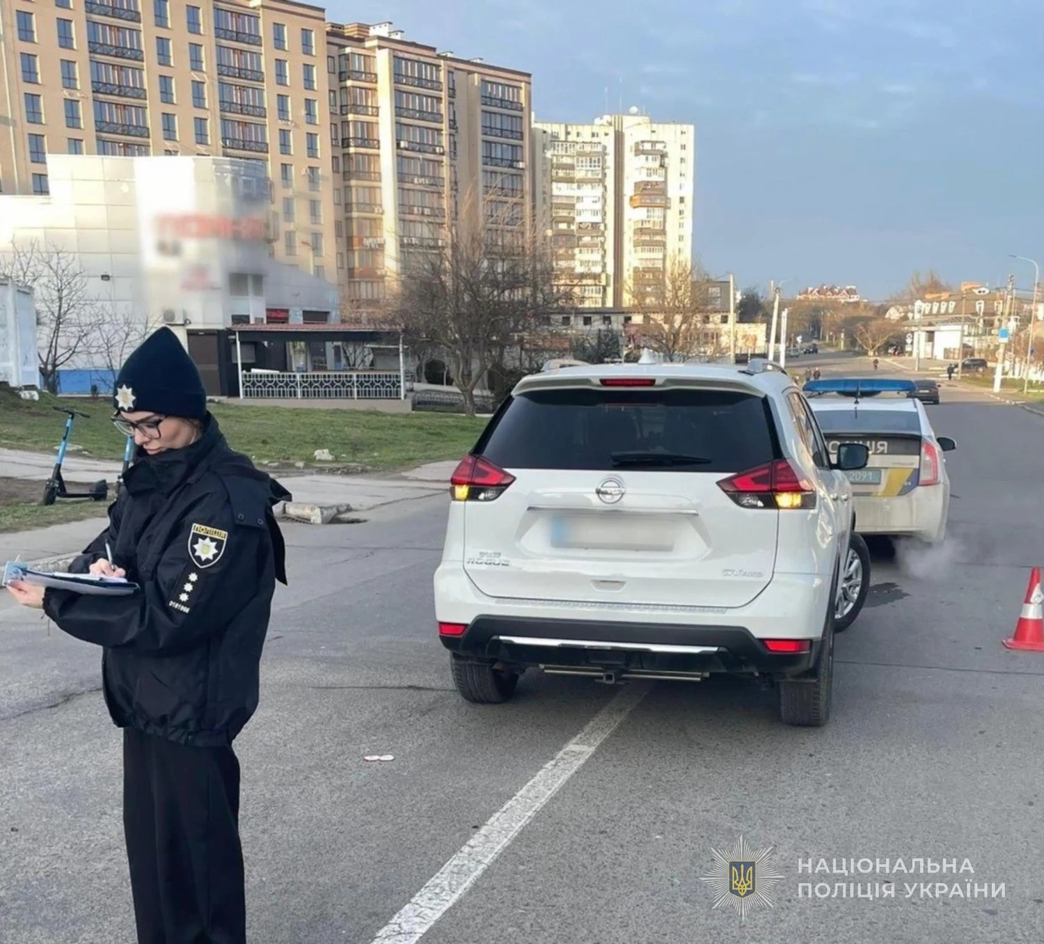 Водій Nissan збив жінку з дворічною донькою на пішохідному переході на Одещині