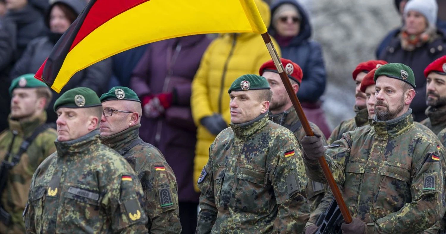 Від збільшення оборонних бюджетів та зведення бетонних укріплень до конфіскації надувних човнів: як Європа готується до можливої війни з росією