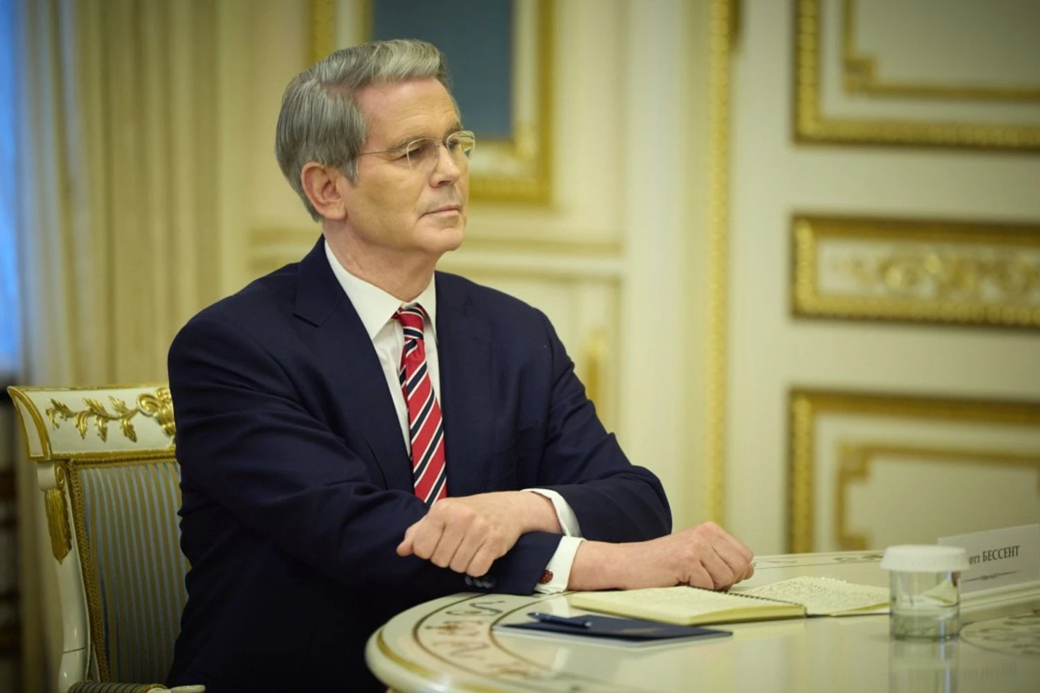 Трампу не потрібні повноваження від Сенату для введення 500% мит на покупців російської нафти - Бессент