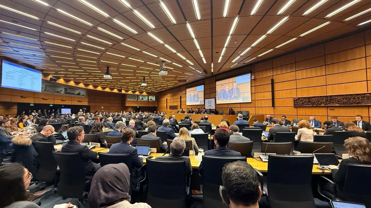 У МАГАТЕ екстрено зібралися через ядерні ризики від російських атак і засудили дії рф: Україна закликала до санкцій проти росії