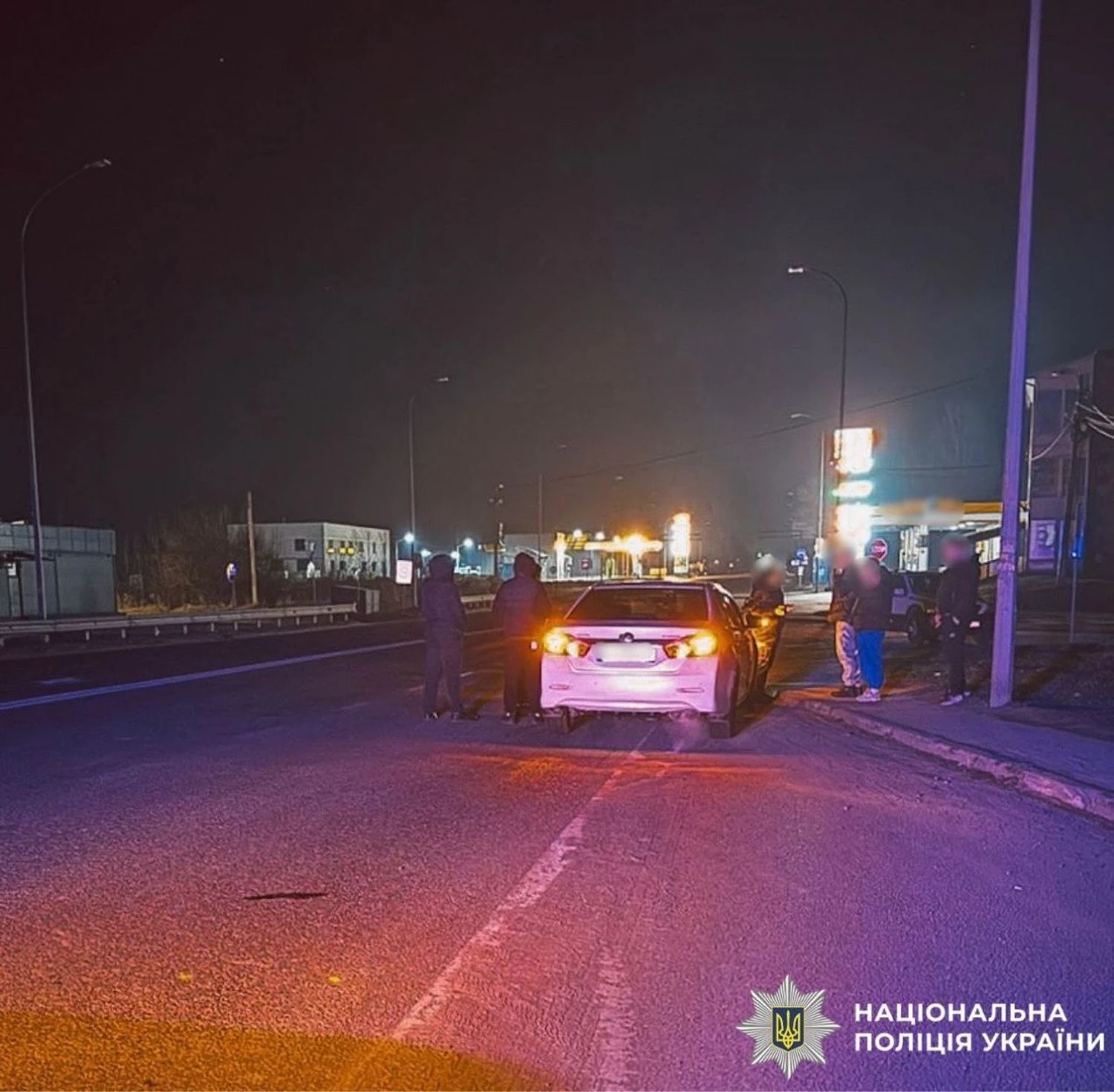 Під Києвом сталася ДТП за участю поліцейського – Toyota збила 20-річну дівчину на переході