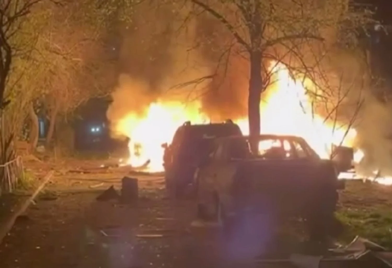 російські дрони атакували житлові будинки та лікарню у Сумах - перші подробиці