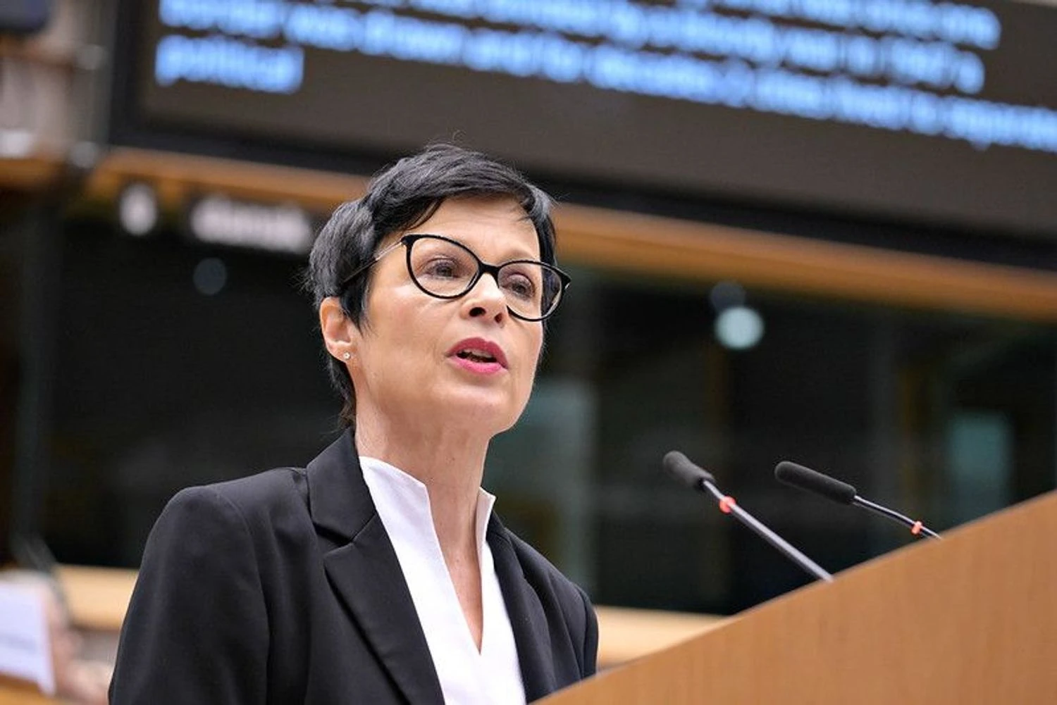 ЄС розраховує розблокувати кредит для України після відновлення транзиту нафти