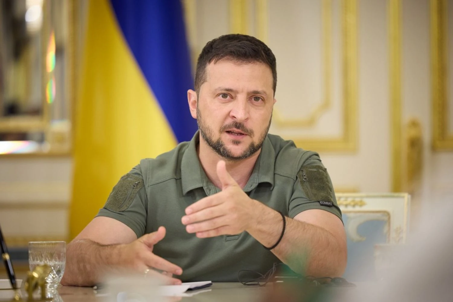 Війна на Близькому Сході гальмує переговори про мир в Україні - Зеленський