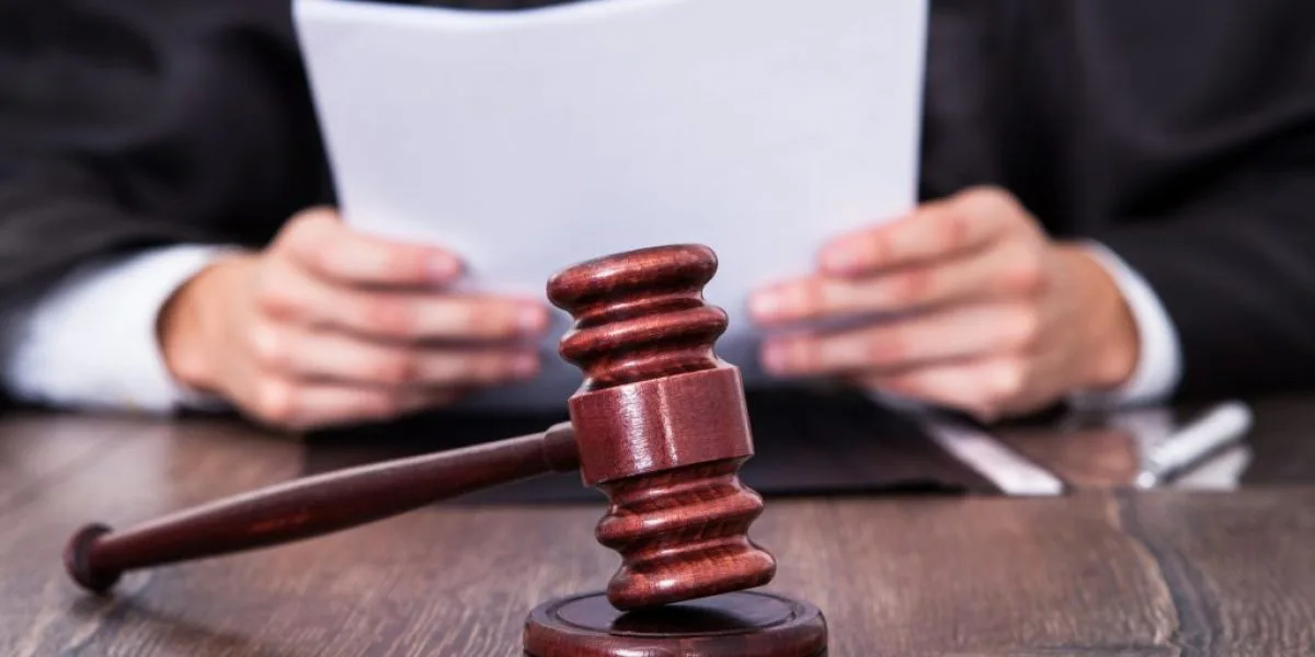 На Львівщині судитимуть батьків дворічного хлопчика, який помер від виснаження та алкогольного отруєнняХлопчик помер від виснаження та алкогольного отруєння через недогляд батьків. Соцпрацівницю підозрюють у недбалості, а інших дітей
вилучили з сім'ї.Суспільство • 18 травня, 12:04 • 3470 перегляди