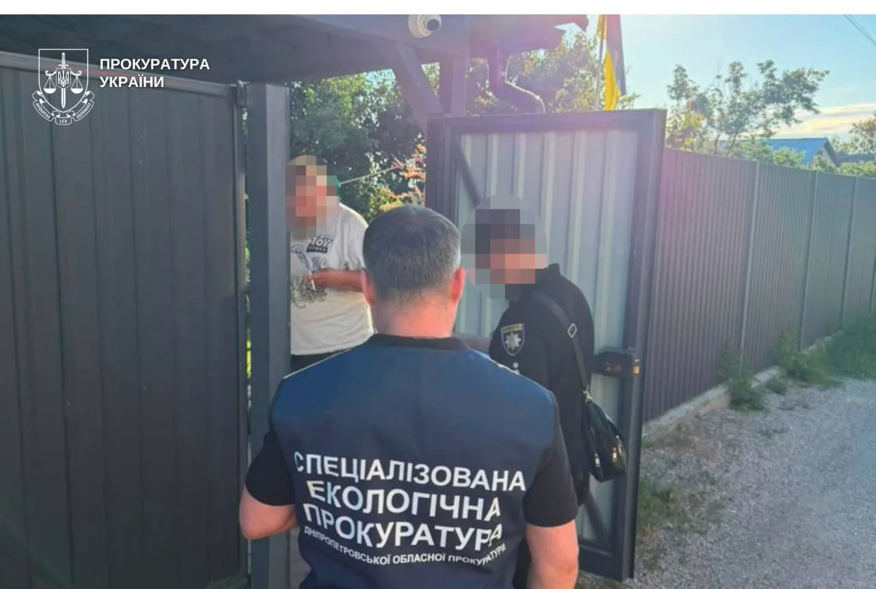Посадовців міськради Дніпра підозрюють у схемі розтрати 15 млн грн на сміттєвому полігоні