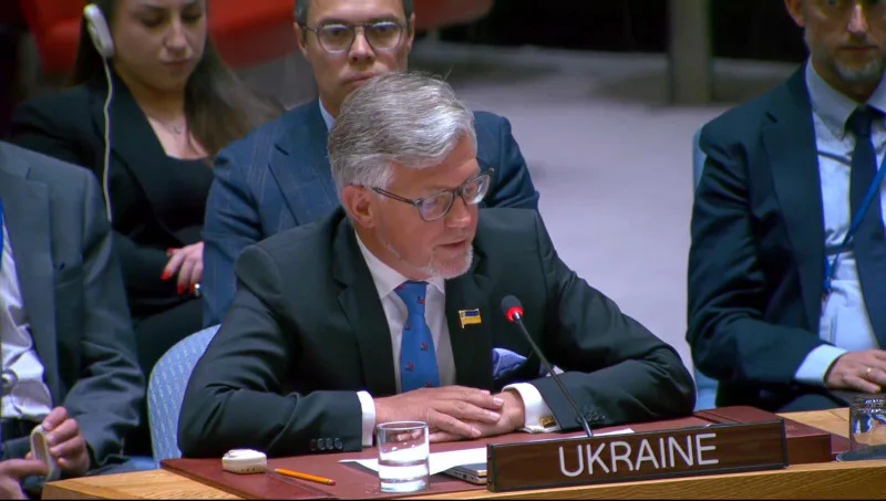 Україна готова до прямих переговорів з рф, але терпіння не безмежне – постпред в ООНПостійний представник України при ООН Андрій Мельник заявив про готовність до прямих переговорів з росією для справедливого миру. Він попередив, що Київ може переглянути пропозицію, якщо Рада Безпеки ООН продовжить вичікувальну тактику.Політика • 23 червня, 06:23 • 3826 перегляди