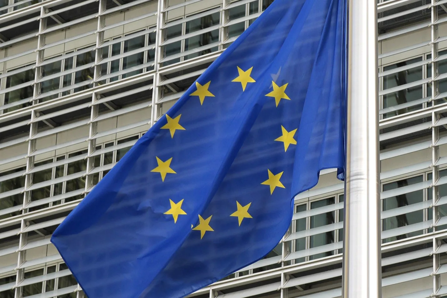 ЄС спрямував 3,9 млрд євро на дрони для України в межах 90-мільярдного кредиту